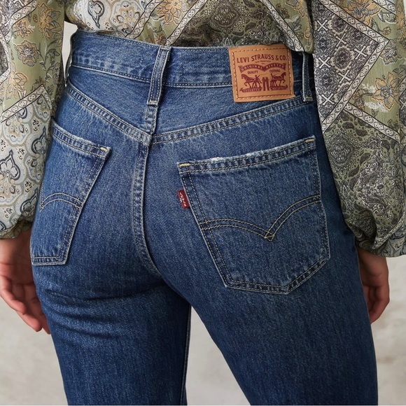 Levi’s W29 (US 8/9) Low Pro Straight Women’s Jeans Distressed A0964-0006 - Picture 12 of 12